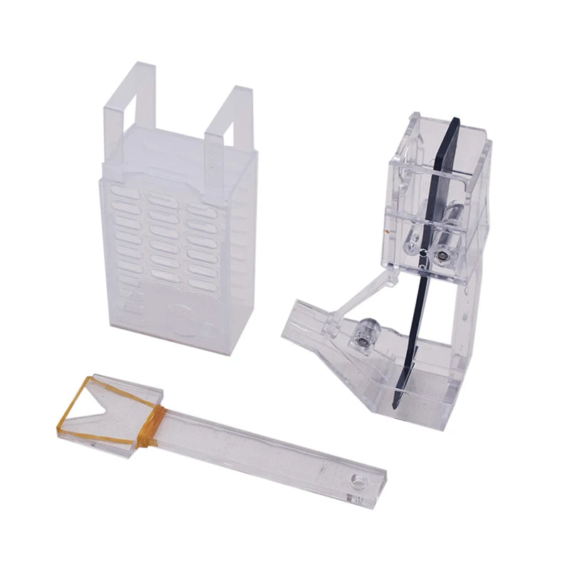 New Full Set Plastic Beekeeping Equipment Kit for Varroa Mite Control for Bee Farms