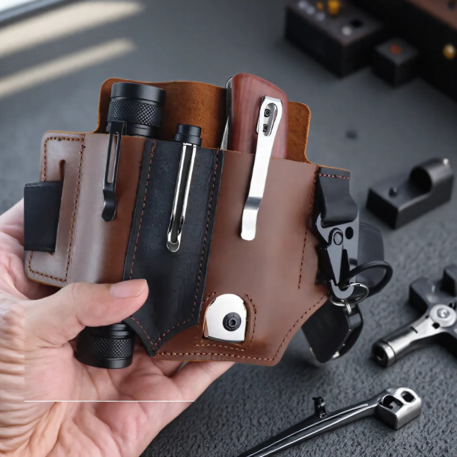 Leather Sheath Multitool EDC Pocket Organizer Belt Flashlight Outdoor Camping Tool Key Holder