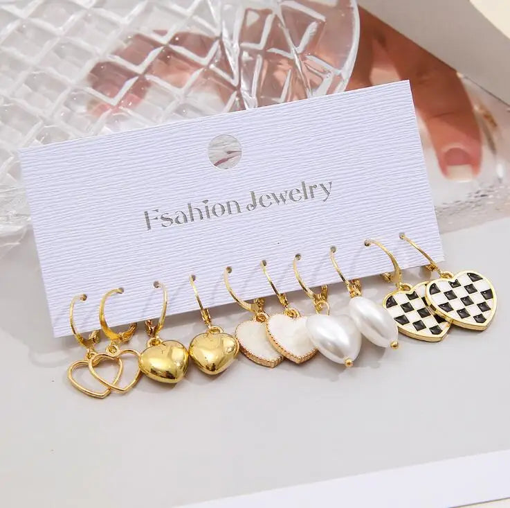 Heart Earrings Female Peach Heart Earrings Love Pendant Metal Black and White Checker Heart Earrings