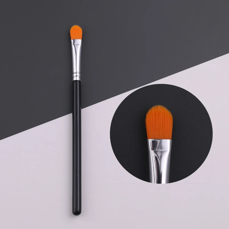 IPRESTA Single Kabuki Makeup Brush Cute Wooden Handle Good Quality Foundation Eye Concealer Lip Gloss Eye Shadow Blusher Flat