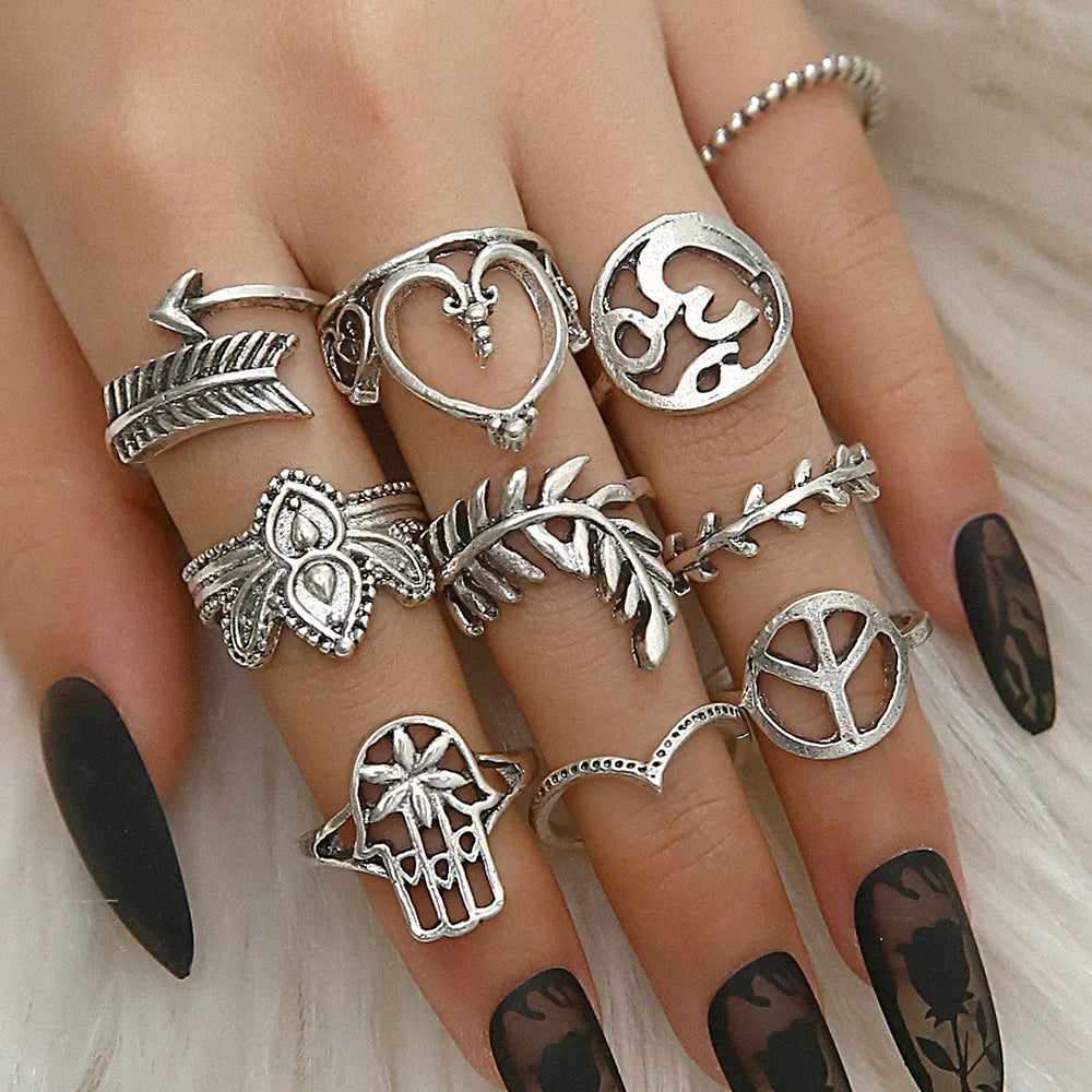 10 Pcs/set Jewelry Knuckle Ring European American Boho Style Hollow Heart Palm Pattern Combination Joint Ring Set