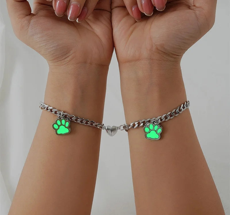 Magnetic Attract Couple Bracelets for Men Women Lover Mutual Stainless Steel Bracelets Luminous Paw Pendant with Heart Bracelet