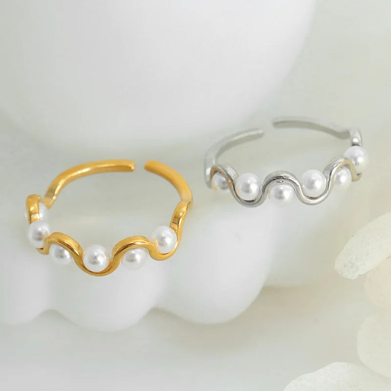 Fashion Light Luxury Temperament Gold Plated Stainless Steel Ring Imitation Pearl Ring for Women Jewelry Bagues Bijoux Femmes