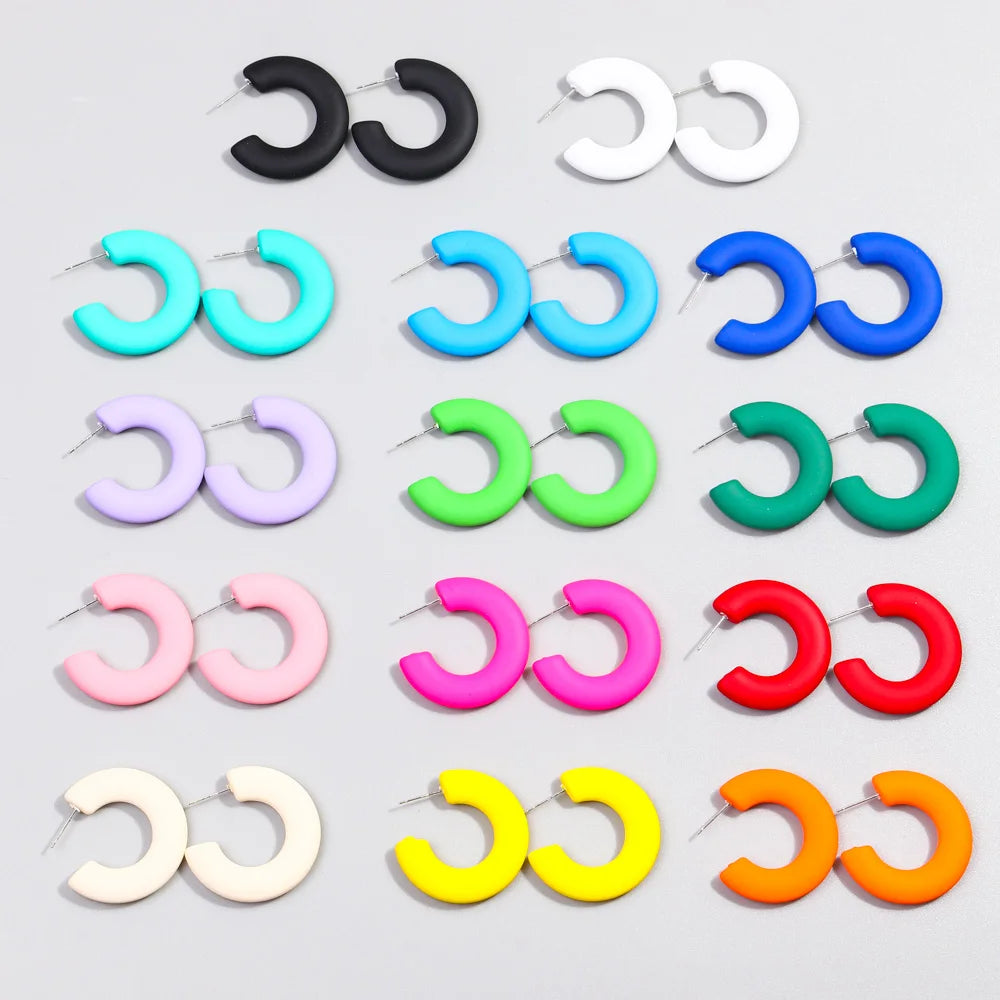 Wholesale Korean Fashion Jewelry Simple Solid Color Macaron Color C-shaped Earrings Cheap Resin Hypoallergenic Hoop Earrings