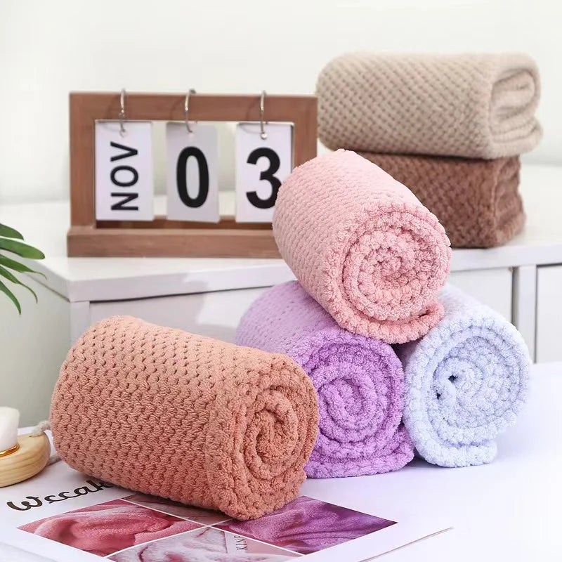 Luxury Bamboo Fiber Jacquard Face Towels - Soft Absorbent Adults Bathroom Washcloth Set