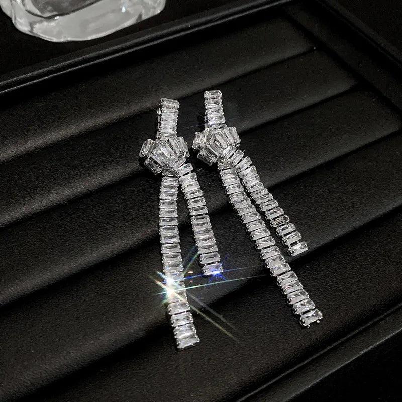 DAIHE 2024 New Arrival Korean Women Luxury Fashion Jewelry Full Diamonds Tassel Earrings