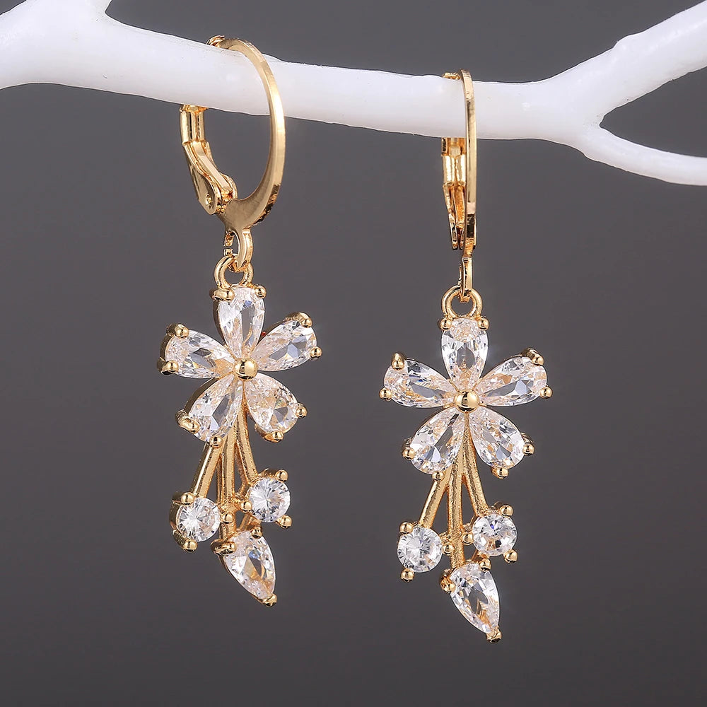 Huitan Sweet Beautiful Colorful Zircon Hoop Earrings Pendant Girls Lady Lovely Romantic Gold Flower Earrings Women