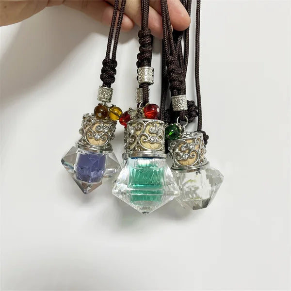 3ml Perfume Pendant Car Vent Clip Air Freshener Diffuser Hanging Glass Fragrance Bottle Heart Shape Crystal Perfume Bottles