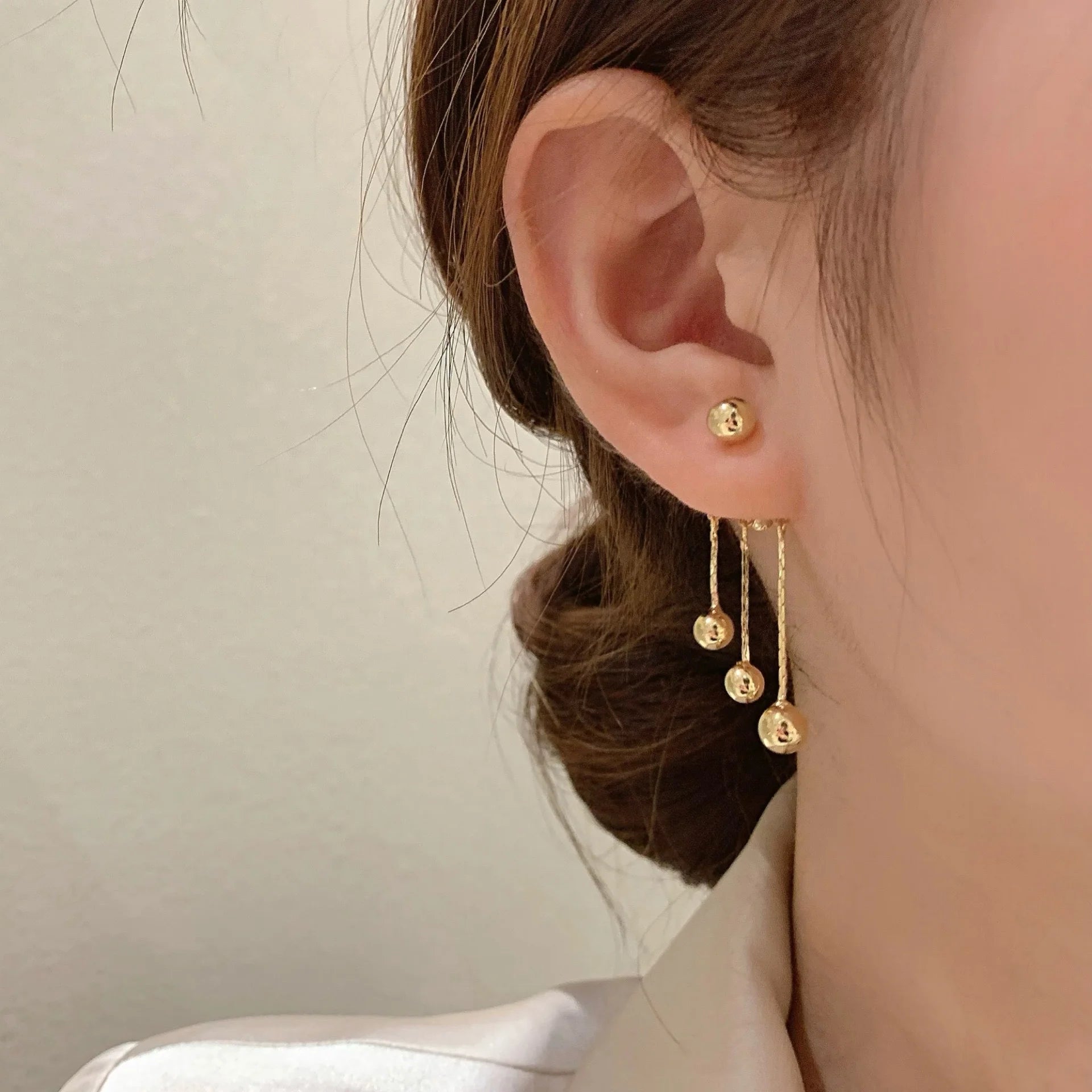 Beanie Tassel Drop Earrings 2022 New High-end Light Luxury Round Crystal Rhinestone Women's Anniversary