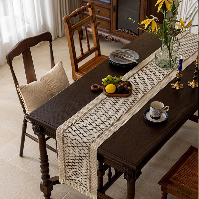 Elegant Beige Jacquard Polyester Table Runner with Tassel Custom Logo Floral Pattern Flag for Living Room Simple Coffee Decor