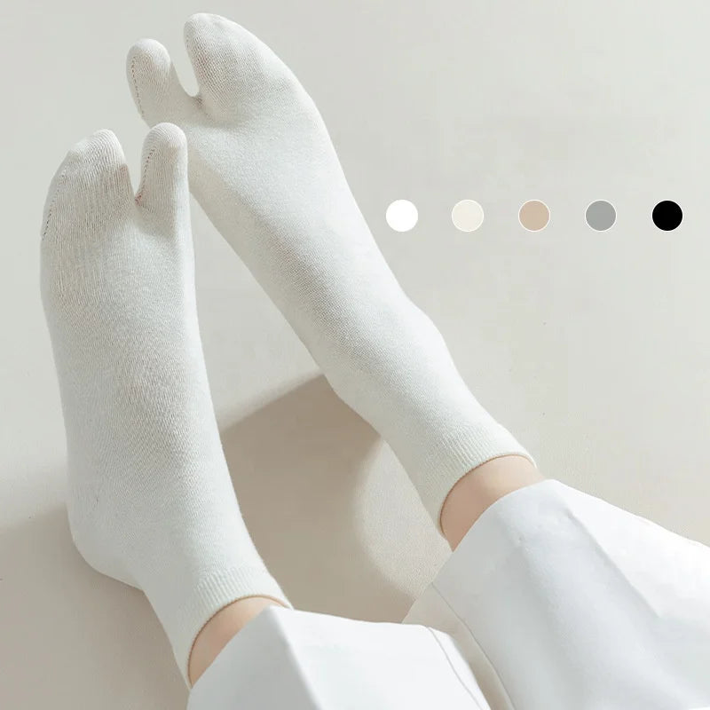 Wholesale Plain White Black 2 Toe Tabi Socks Women Cotton Split Toe Flip Flop Crew Socks
