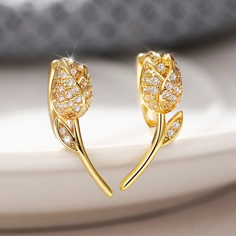 Huitan New Design Dainty Tulip Cute Women's Flower Shape CZ Earring Studs for Girls 18k Gold Plating Flower Hoop Earrings