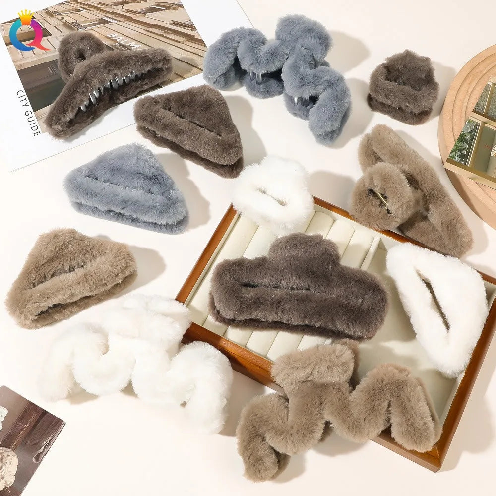 QIYUE Boutique Simulation Rabbit Hair Claw Clip Large Autumn and Winter Plush Shark Clip Women's Hair Accessories