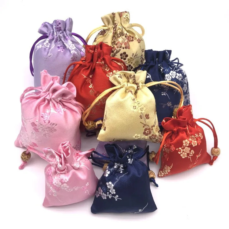 Free Shipping Flower Bag 10x13cm 13x18cm Drawstring Velvet Bag Jewelry Packaging  Favor Pouches & Gift Bags