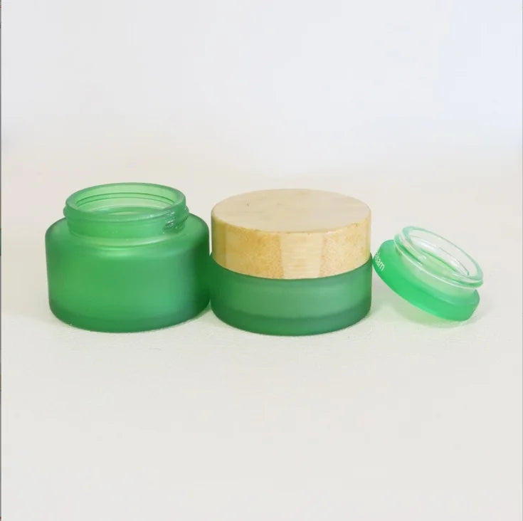 Classic Bamboo and Wood Cap 5g/50g Green Frosted Bottle for Skin Care Cream Facial Cleanser Face Cream and Wigs Packaging