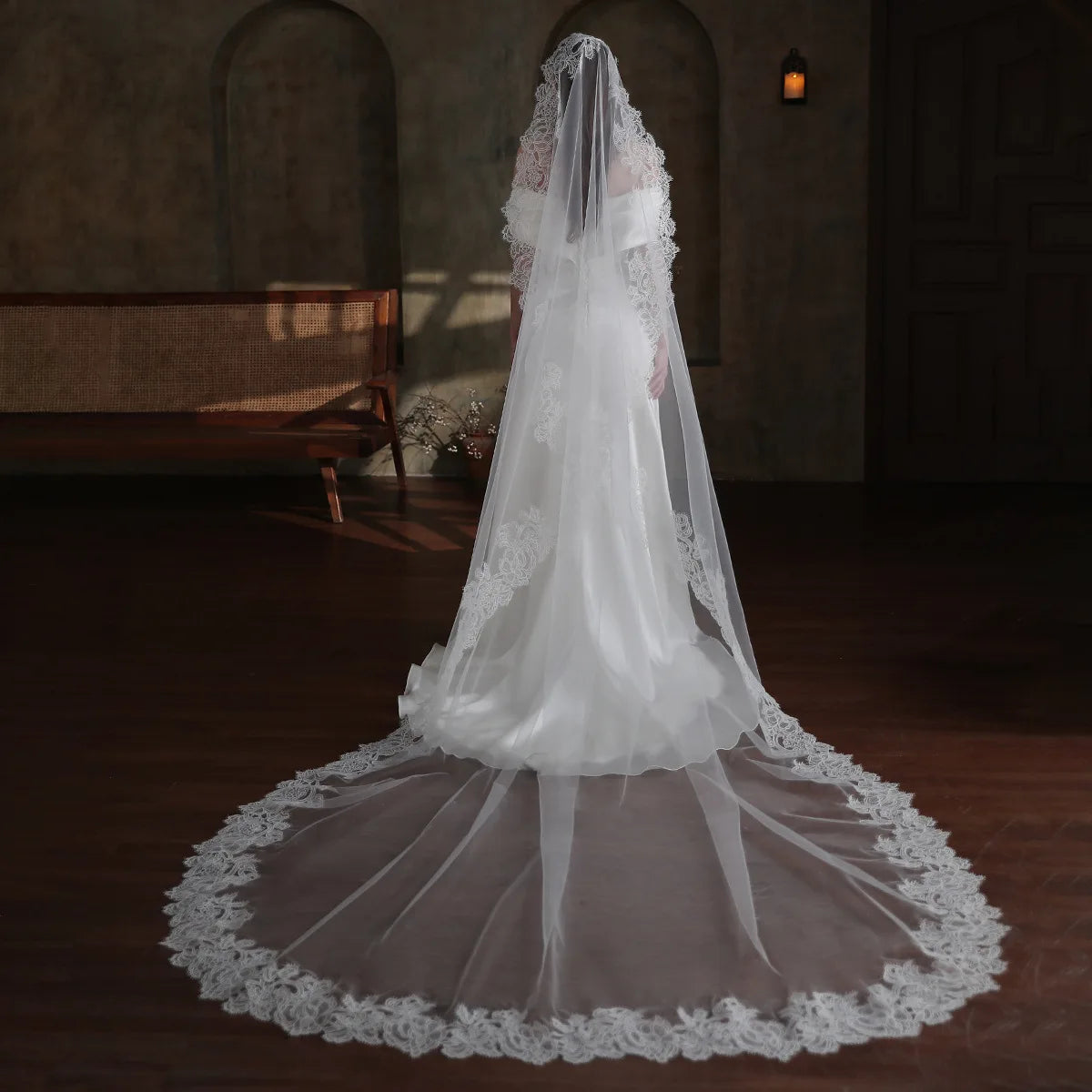SLBRIDAL One-Layers Lace Flower Bridal Veils With Combs Wedding Veils Wedding Wear Accessories for Bride Mariage Women