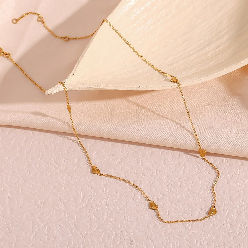 Dreamshow 18K Gold Plated Sunburst Heart Shape Chain Choker Necklace Tarnish Free Stainless Steel Necklace