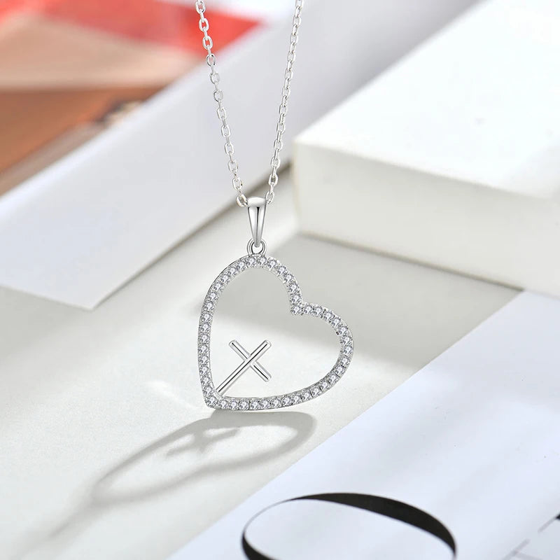 Newest OEM Heart Cross Pendant White Gold Cross Pendant 925 Sterling Silver Custom Moissanite for Women Daily Womens Jewelry