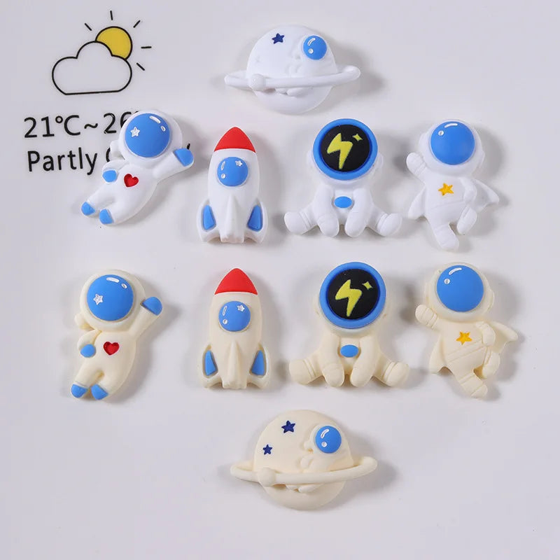 Yiwu Wintop Hot Sale White Color Satellite Spaceman Rocket Design Flatback Resin Charms for Mobile Cover