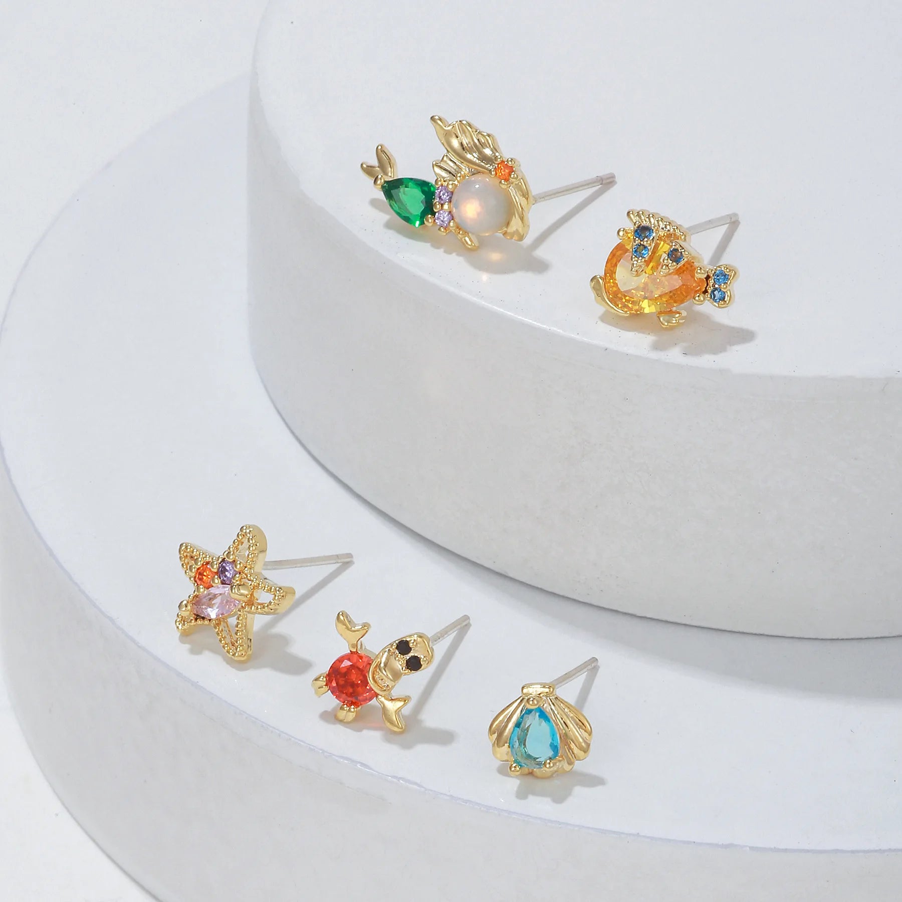 Sweet Temperament Cartoon Mermaid Earrings 18K Gold Plated Brass Earrings New Design Color Zircon Earrings for Women