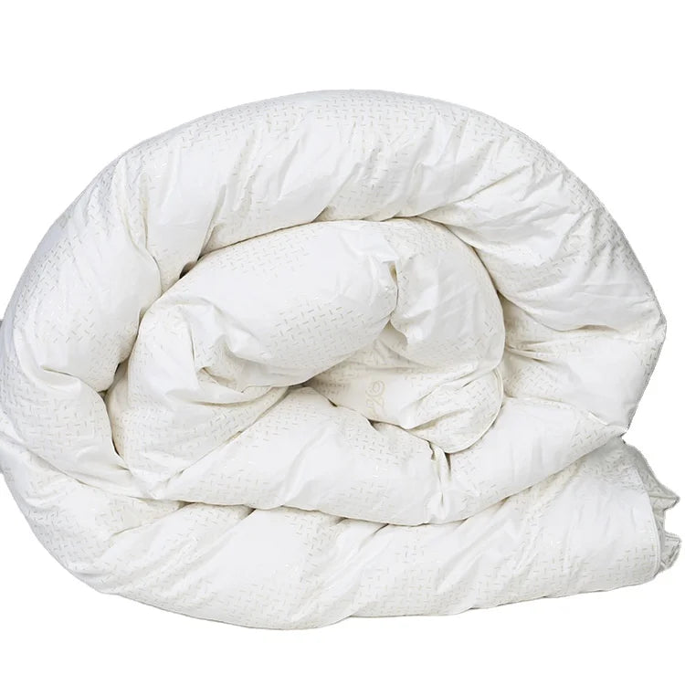 White Goose Down Filling Super Warm king Size Winter Thickened Duvet for Home or Hotel Use
