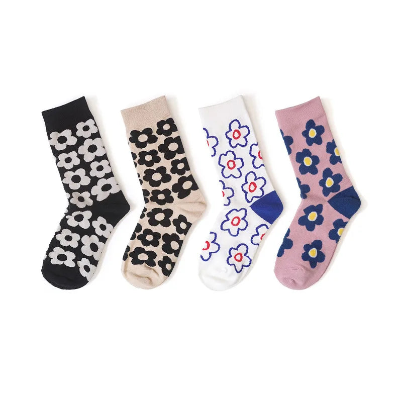 Fashion Funny Cartoon Cotton Soft Women Crew Socks One Size Cuff Logo Daily Use