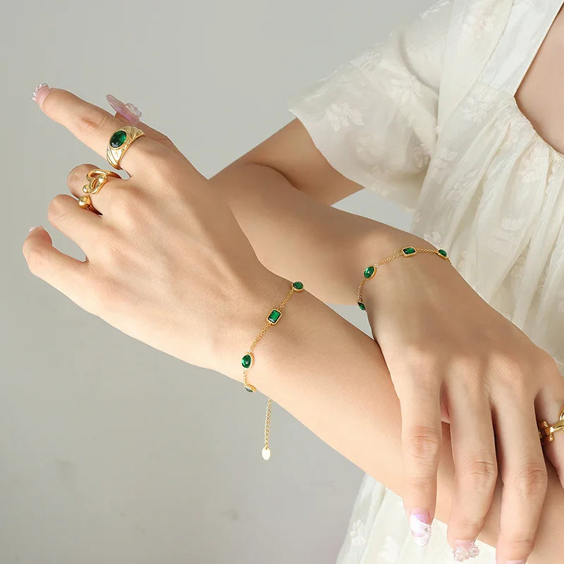 Courtly Style Stainless Steel Geometric Round Rectangular Inlaid Emerald Zircon Chain Charm Bracelet Ladies