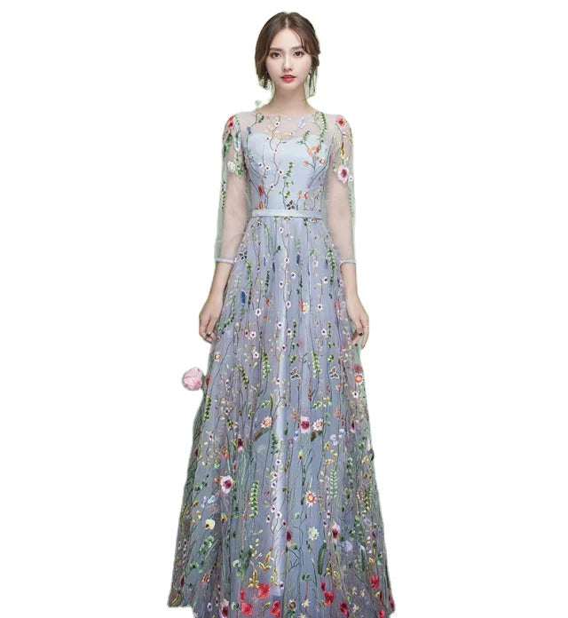 2023 Women's New Lace Embroidery Dress Long Style Temperament Banquet Long Sleeve Dress