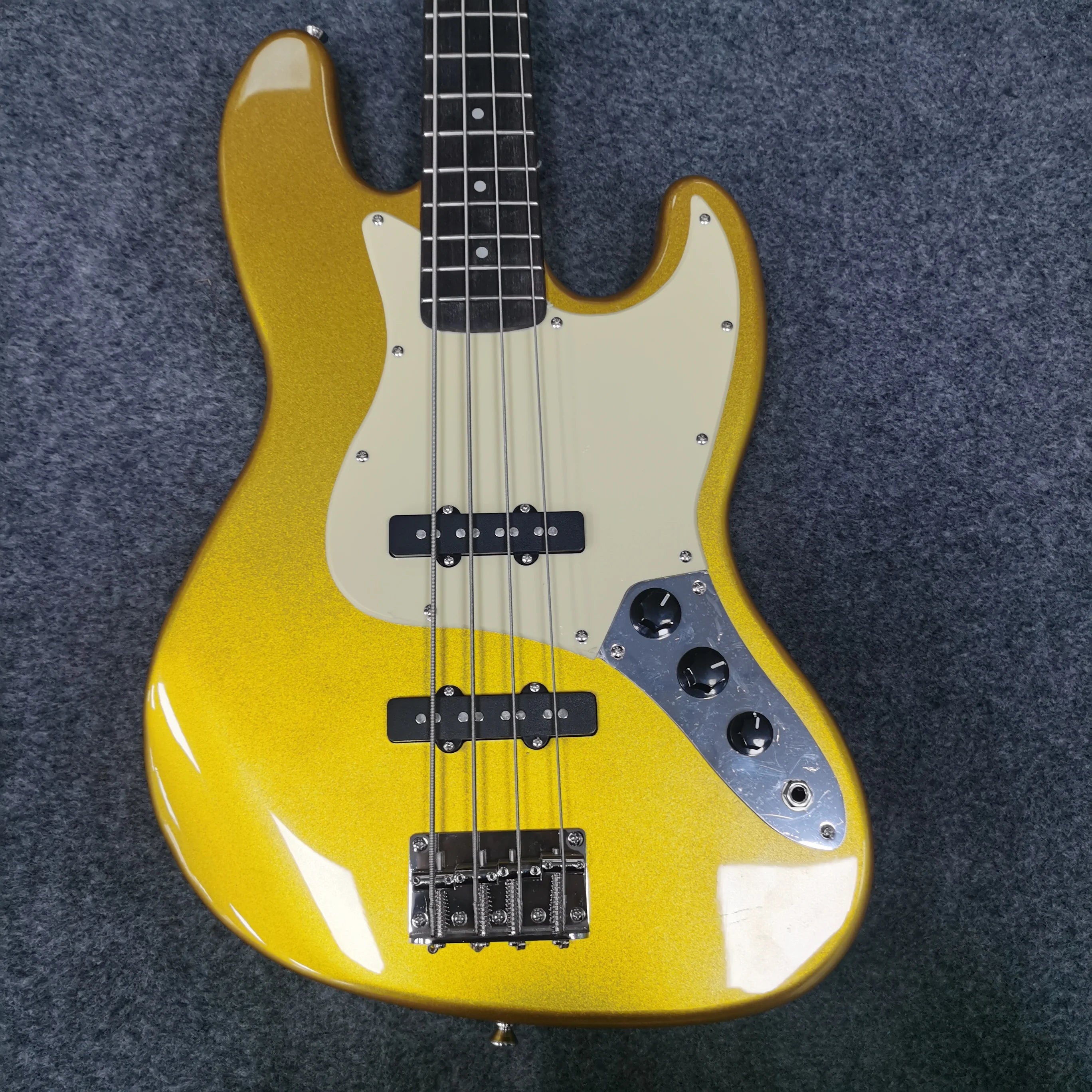 Guitar Supplier Factory Wholesale Price Hot-selling JB-02 Jazz 4 Strings Electric Bass Guitar With Full Accessories