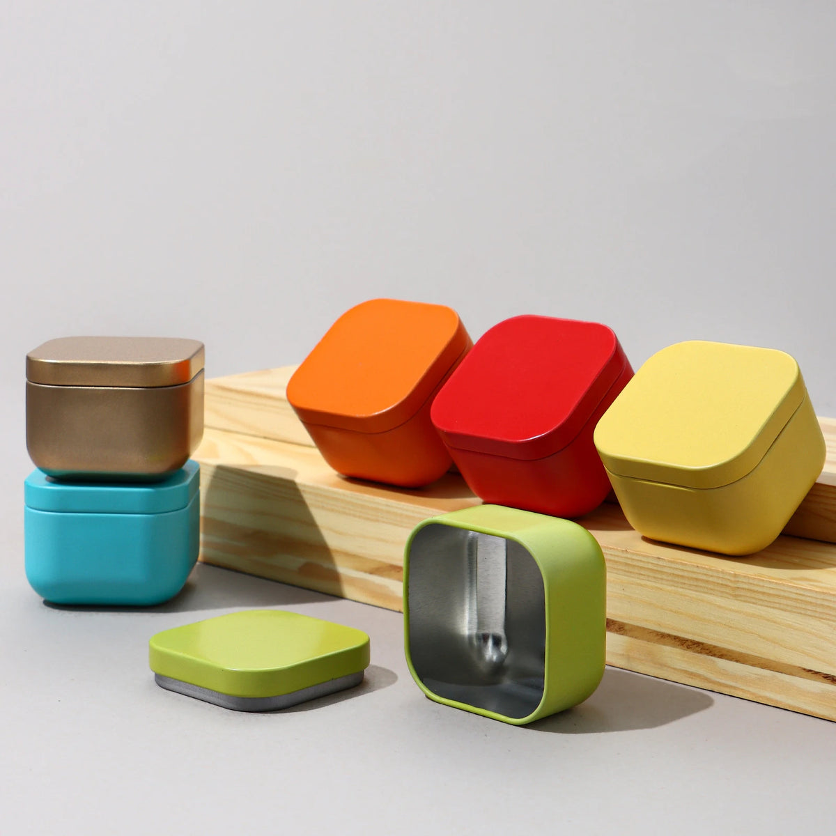 New Product Ideas 2025 Mini Square Metal Candle Tin Container Tin Can Packaging for Tea
