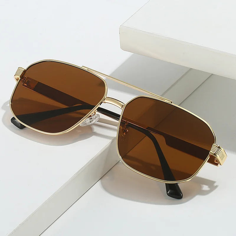 China Factory Direct Hot Sale Metal Gradient Blue Light Blocking Sunglasses Custom Logo Polarized Computer Use Black Gold