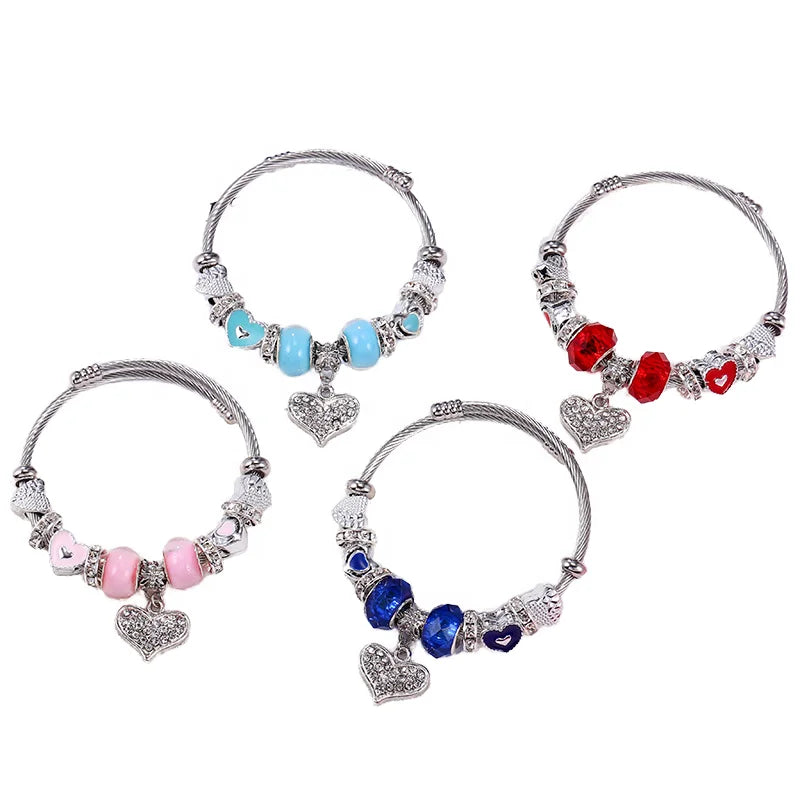 Lovely Heart Charms Bracelet for Girls and Boys Wholesale Price Stainless Steel Bangle Bracelet Fashion Jewelry