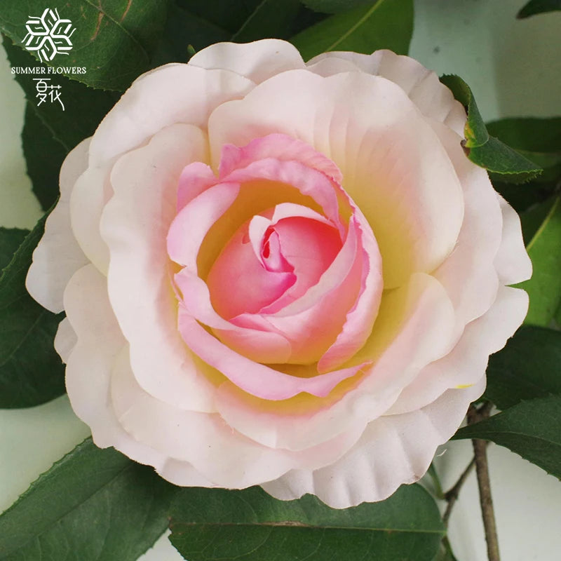 Zhangjiajie Summer Flower Top Selling Artificial Silk Vase Decoration Red Rose Flower Head