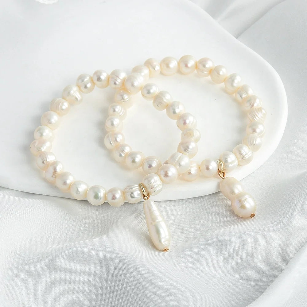 New Fashion Elegant Women's Jewelry Irregular Freshwater Pearl Bracelet 8 Shaped Pearl Pendant Bracelet Jewelry