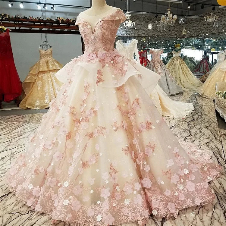 New Ginger Nailed Beaded Strapless Modern Floral Lace Embroidered Crystal Appliques Floor-Length A-Line Wedding Dress Lace-up