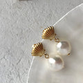 ES099 925 Sterling Silver Earrings Wholesale Champagne Gold Plated Earrings Shell  Freshwater Pearl Earrings Stud Jewelry 2020