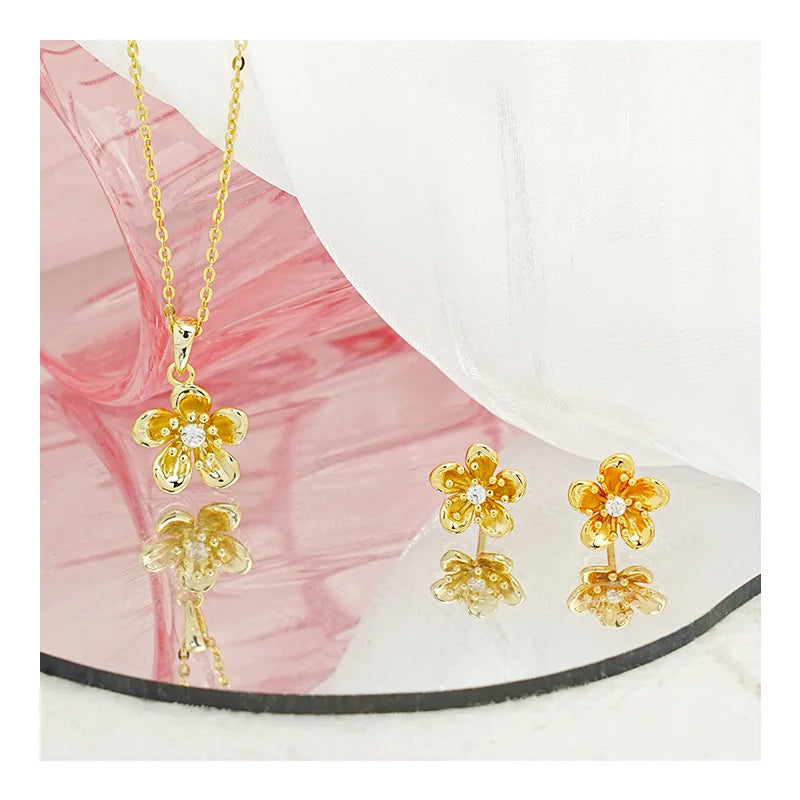 Free Design Two-piece S925 Sterling Silver Electroplated 14k Gold Peach Blossom Pendant Necklace Jewelry Set