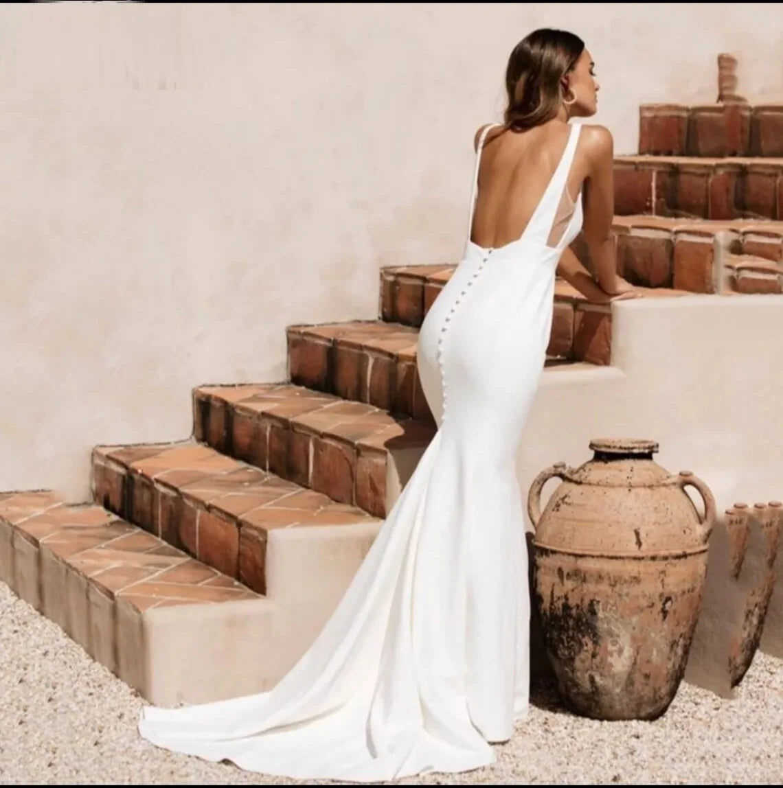 13449# Simple Spaghetti Straps Princess Sleeveless Backless Mermaid Sexy Pleated Ruched Square Neck Wedding Dress Bridal Gown