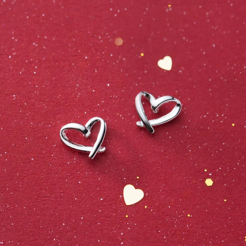 Lovely Cute Hollow Heart Shape Silver Stud Earrings Jewelry Wholesale