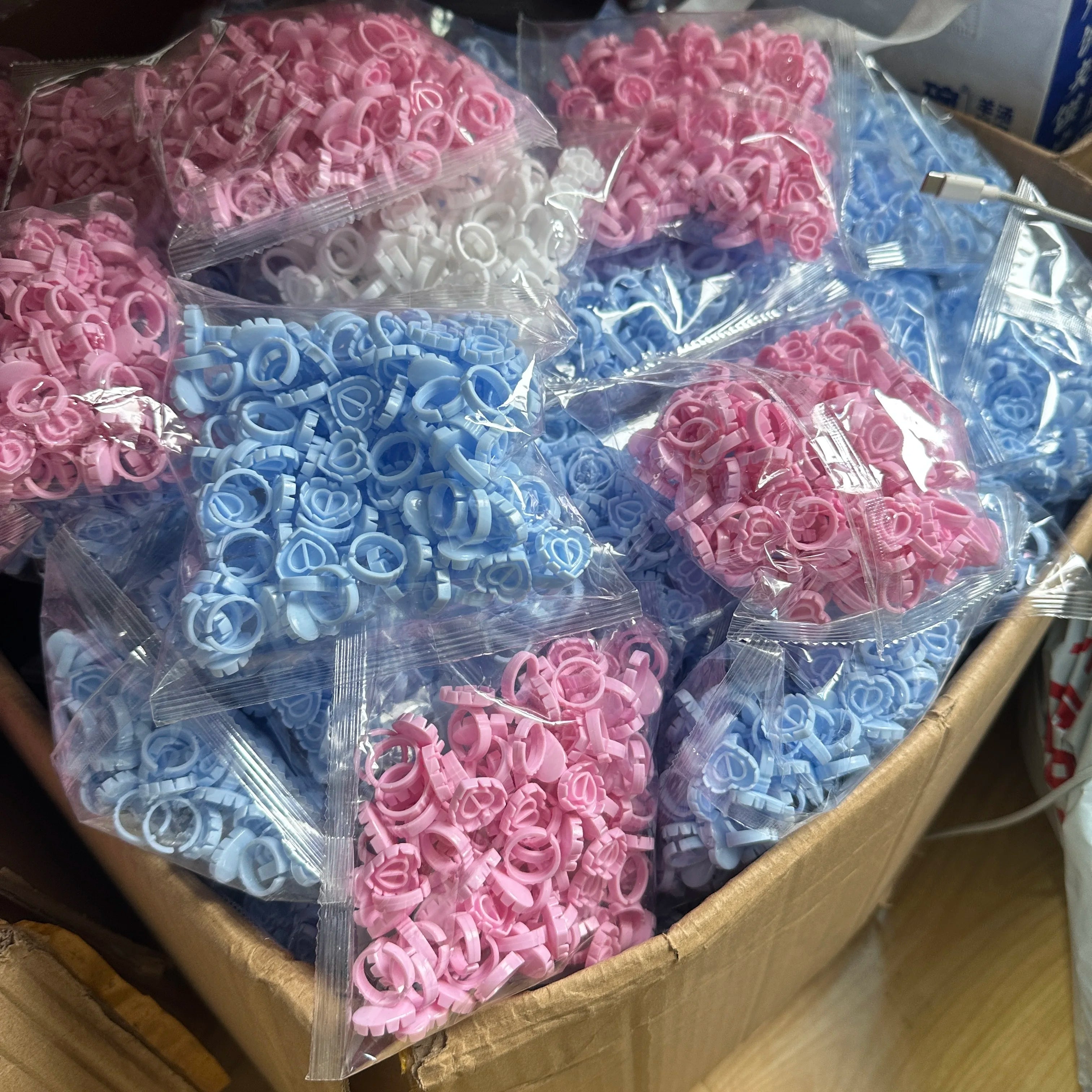 100pcs Disposable Gold Pink Lash Extension Blossom Cup Holder Blue White Heart Shape Plastic Glue Ring