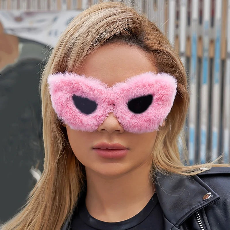 2025 Fashionable Ladies Anti Glare Uv400 Lens Shades Large Oculos Wholesale Retro Cat Eye Colorful Soft Fur Pc Sun Glasses