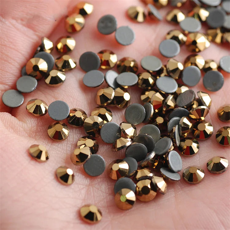Hisenlee SS12 Colorful Glass Hotfix Rhinestones Crystal Flatback 1440Pcs Iron Strass Clothing Handicraft Decoration Shoes Bags