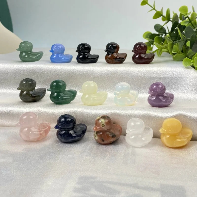 Wholesale Crystal Crafts Natural Healing Quartz Crystal Carving Cartoon Animal Crystal Duck Carving