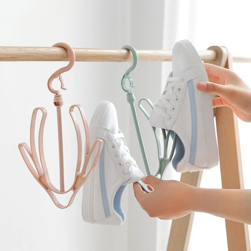 HelloWorld Fashion Simple Windproof Double Hook Shoe Rack Creative Multifunctional Shoe Hanger to Dry Plastic Portable Storage Hook