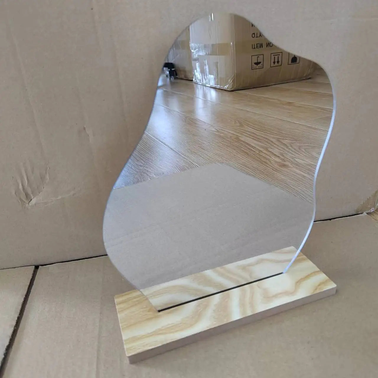 Bronze-Finished Makeup Mirror Desk Stand Cute Room Decor Aesthetic Wall-Mounted Mirror Acrylic Decor for Desks Separable