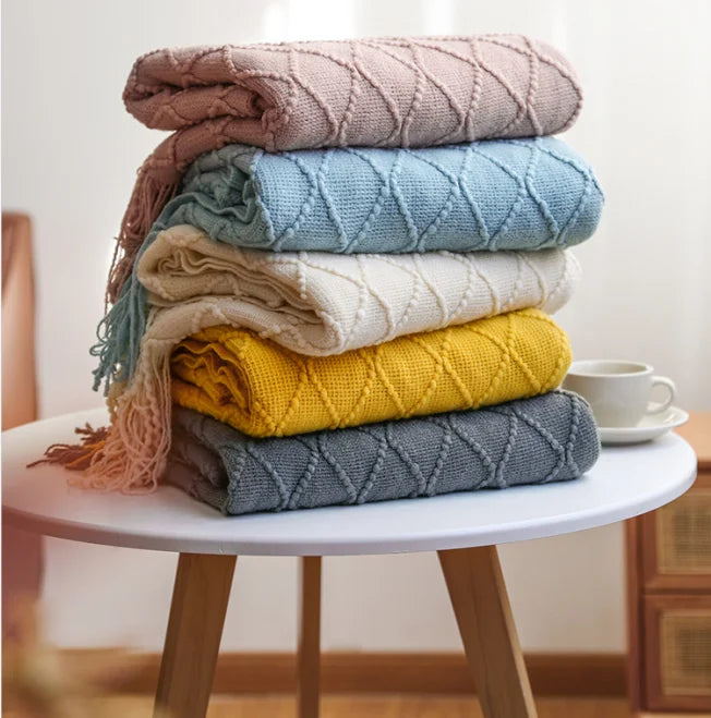 Top Quality Custom Soft Breathe Freely Competitive Price Textured Elasticity Tassel Knitted Throw Blanketst