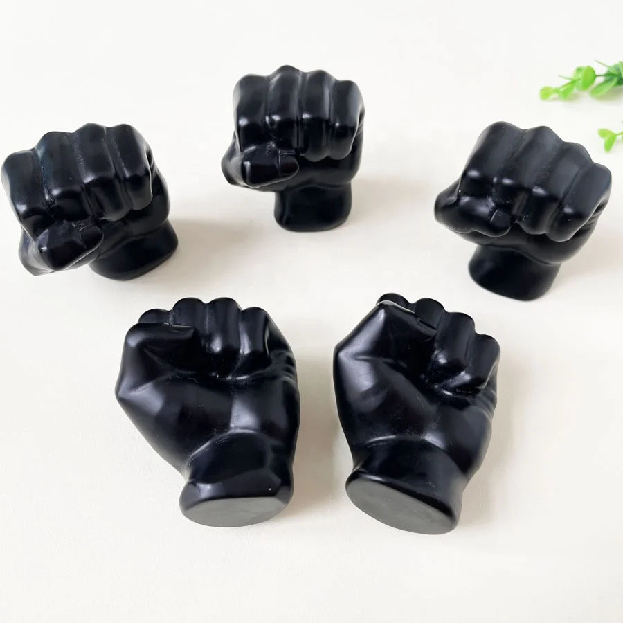 Wholesale Natural Crystal Obsidian Fist Carving Black Festival Gifts Healing Folk Crafts Stone Trophy Meditation Decoration