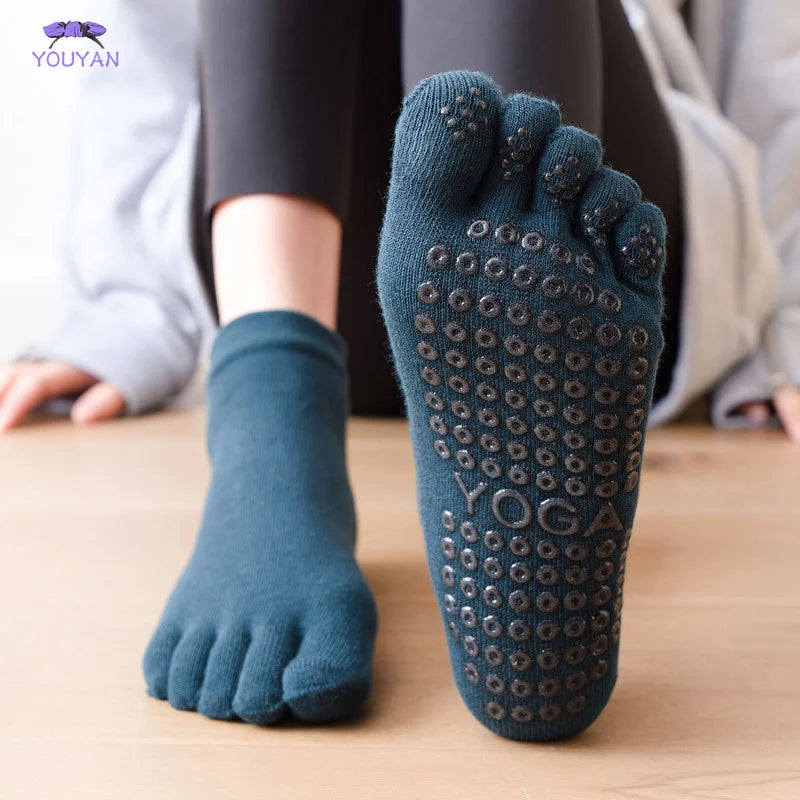 Professional Brand Sport Protect Feet Breathable Wicking Socks Long Secti Cycling Socks Bicycles Socks