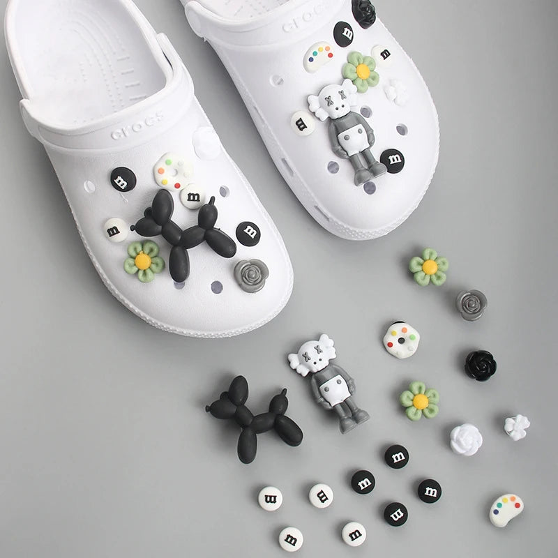 Hot Selling Diy Cartoon Dog Plastic Shoe Flower Ornament Cute Accessories for Shoes