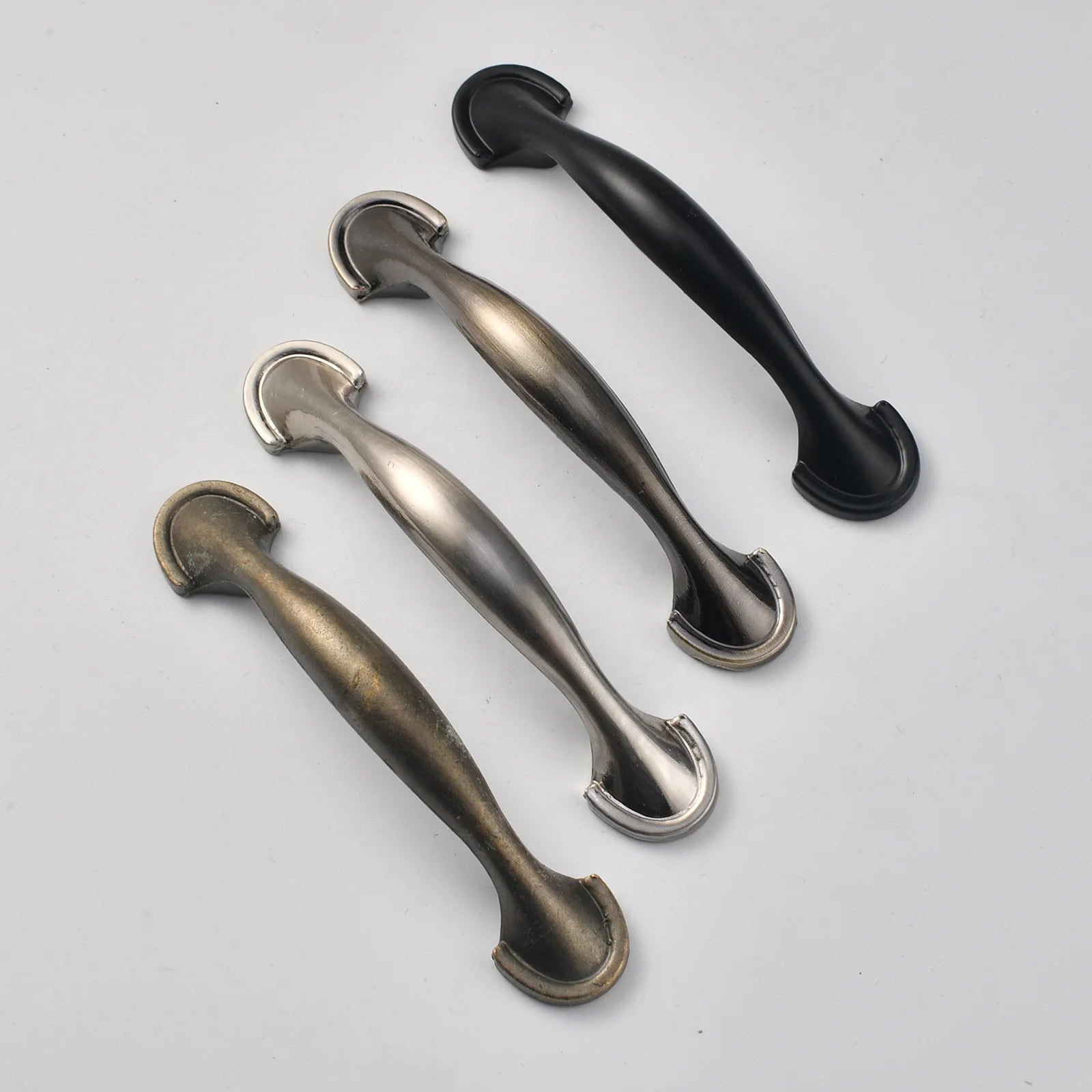 Modern European Single-Hole Zinc Alloy Wardrobe Door Handle American Style Minimalist Black Drawer for Kitchen Cabinets Dresser